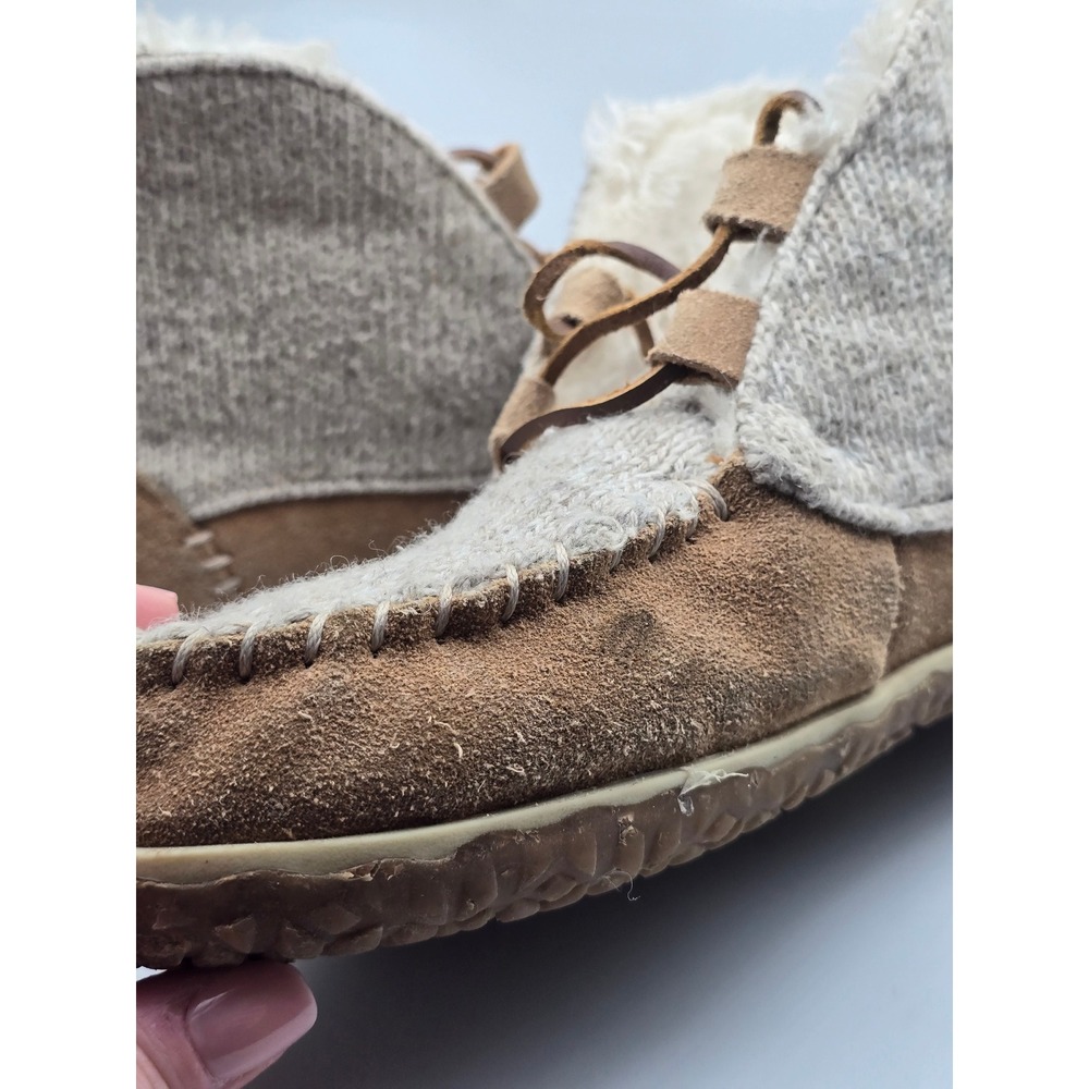 Minnetonka Women's Torrey 10 Tan Knit Suede Moccasin Ankle Boots Faux Fur Lined - Picture 5 of 12